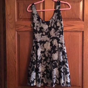B&W Floral Dress. Size small